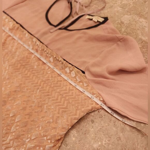 Penelope Rose Dress    - Picture 7 of 7